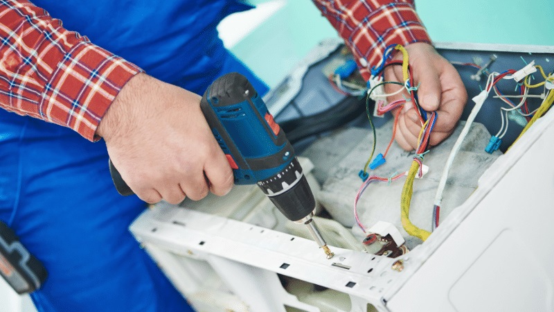 Keçiören Termodinamik Termodinamik çamaşır makinesi kart tamiri – Su almama arızası orijinal parça ile giderildi. - Teknik servis örneği